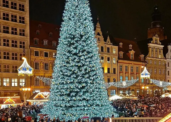 Free Parking Aparts بيت ضيافة فروتسواف