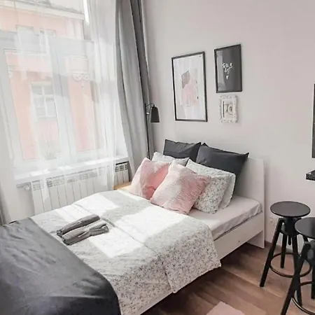 Free Parking Aparts Wrocław