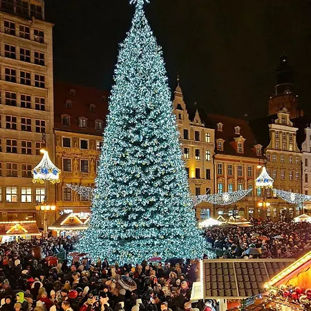 Free Parking Aparts Pensjonat Wrocław
